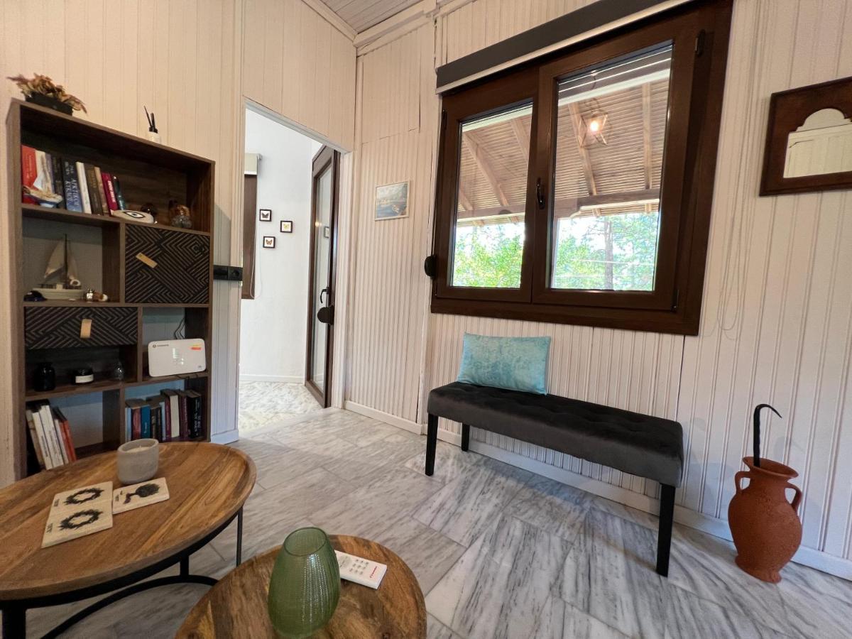 הוילה Glykadi Pine-House מראה חיצוני תמונה